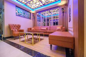 Elysium Deluxe Suites