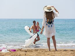 Elysium Deluxe Suites