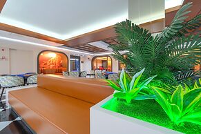 Elysium Deluxe Suites