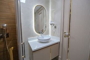 Elysium Deluxe Suites