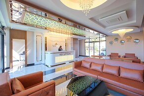 Elysium Deluxe Suites