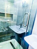 Impeccable 2-bed Apartment in Lekki With Snooker