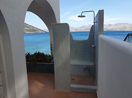 Aegean Villa Immaculate Apartment in Kalymnoss