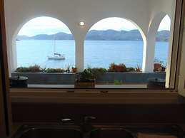 Aegean Villa Immaculate Apartment in Kalymnoss