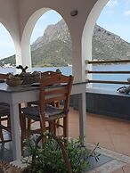 Aegean Villa Immaculate Apartment in Kalymnoss