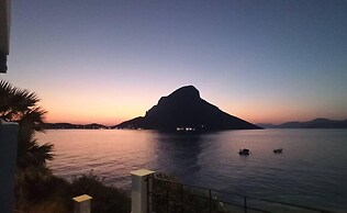 Aegean Villa Immaculate Apartment in Kalymnoss