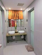 Aqua Frontier Hotel and Restaurant