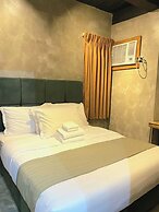 Aqua Frontier Hotel and Restaurant