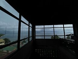 Aqua Frontier Hotel and Restaurant