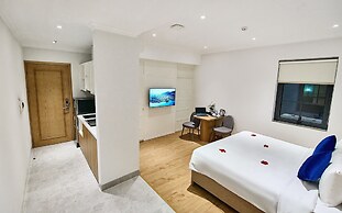 The Yen Residences Halong