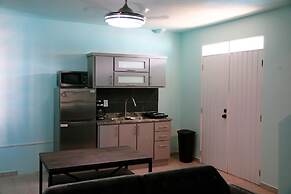 Mavs Combate Beach Club