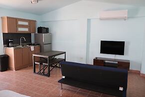 Mavs Combate Beach Club