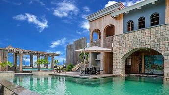 Whale Tails Hotel