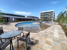 Mana & Makia Slin Muro Alto