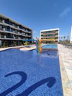 Mana & Makia Slin Muro Alto