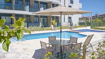 Mana & Makia Slin Muro Alto