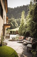 Milla Apartments