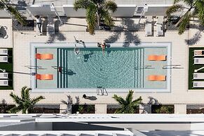 Mint House St. Petersburg - Downtown