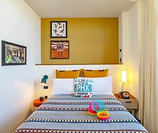 Moxy Phoenix Downtown