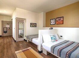 Moxy Phoenix Downtown