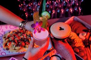Moxy Phoenix Downtown