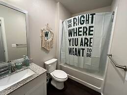 Boho Skyline Oasis- Dream 1BR Getaway