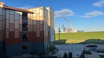 Boho Skyline Oasis- Dream 1BR Getaway