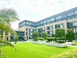 Unique Homes by Embassy Gardens