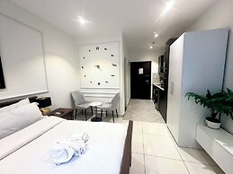 Unique Homes by Embassy Gardens