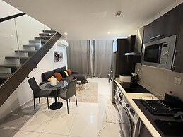 Unique Homes by Embassy Gardens