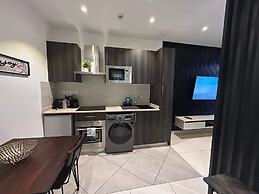 Unique Homes by Embassy Gardens