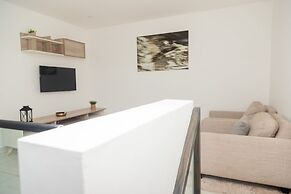 Unique Homes by Embassy Gardens