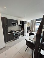 Unique Homes by Embassy Gardens