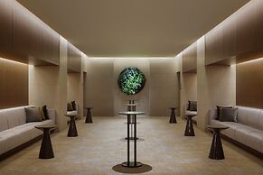 Tiad, Autograph Collection