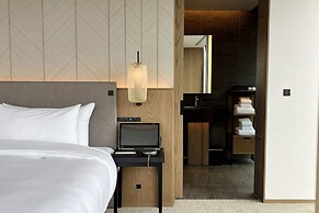 Tiad, Autograph Collection