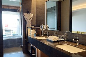 Tiad, Autograph Collection