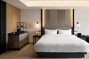 Tiad, Autograph Collection