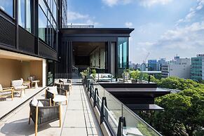 Tiad, Autograph Collection