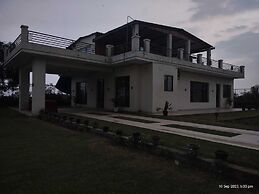 AA Hotels & Resorts - Chandigarh Panchkula