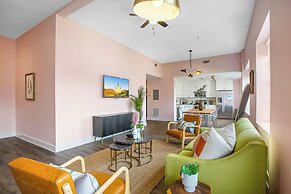 Exquisite 4 Bedroom Luxury Condo - Just Steps from the French Quarter