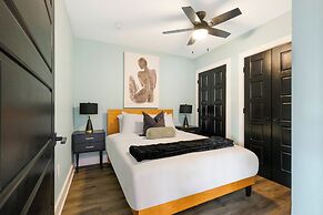 Exquisite 4 Bedroom Luxury Condo - Just Steps from the French Quarter