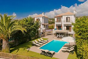 Villa Artemis & Villa Aethra