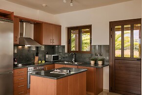 Villa Artemis & Villa Aethra