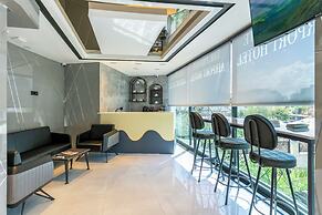 The Private Airport Hotel