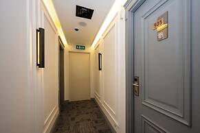 The Private Airport Hotel