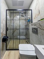 The Private Airport Hotel