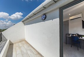 The Private Airport Hotel