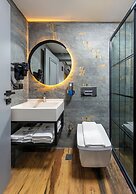The Private Airport Hotel