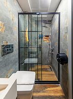 The Private Airport Hotel