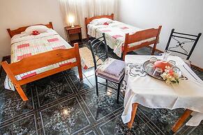 Chez Maria Goretti Hotel